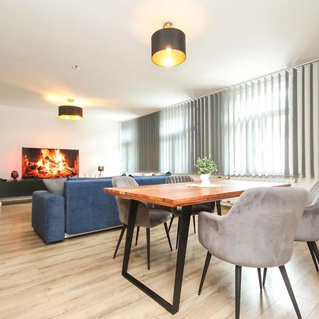 Apartman Vita Deluxe Trenčín Екстериор снимка