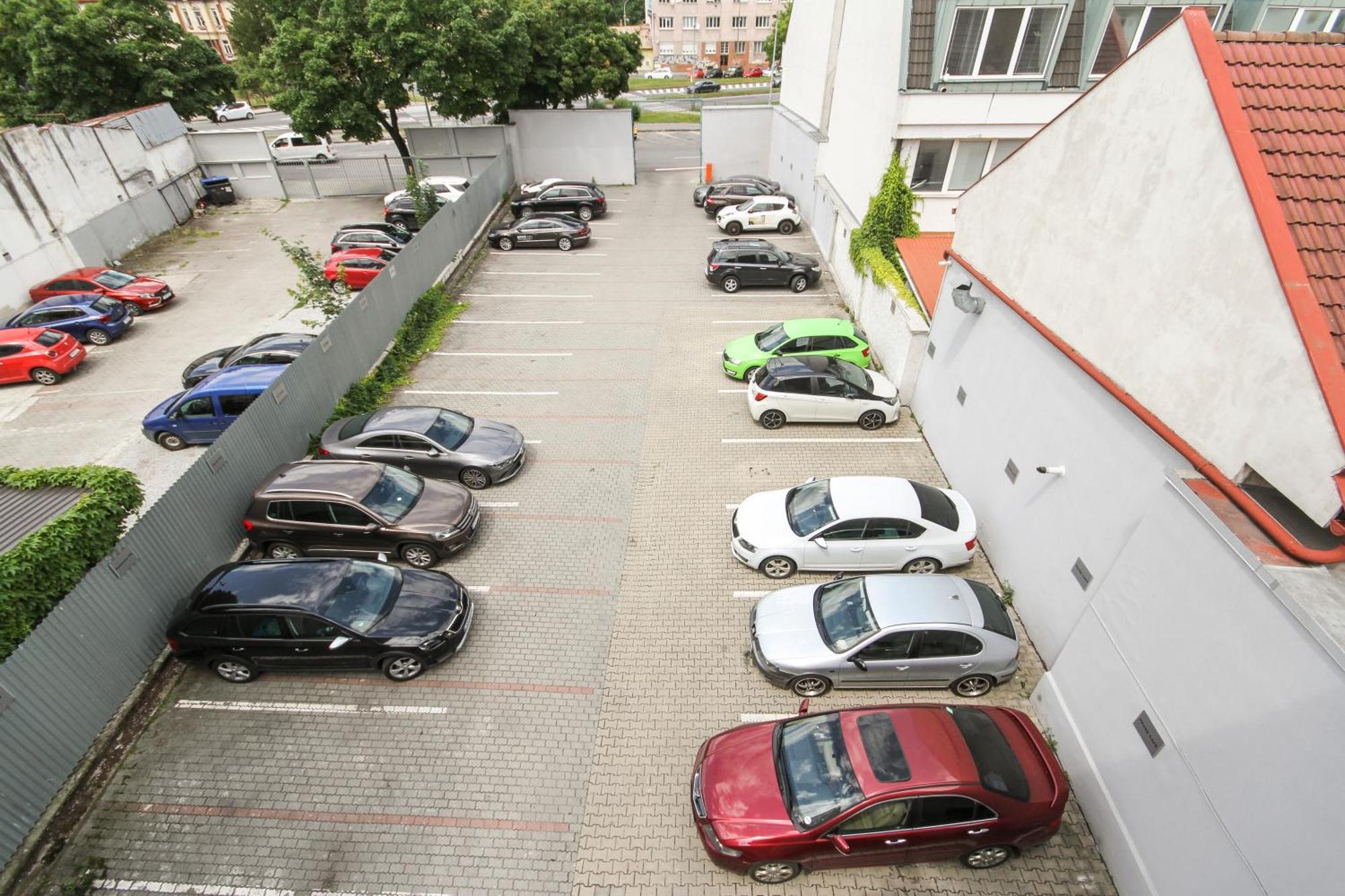 Apartman Vita Deluxe Trenčín Екстериор снимка